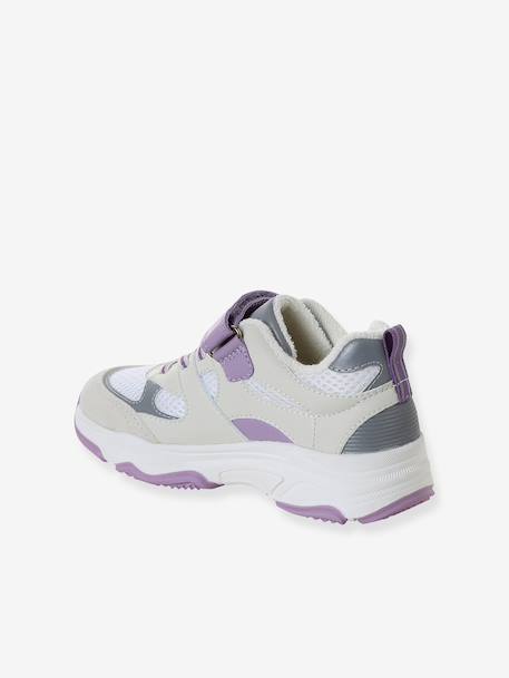 Trainers with hook and loop tape fastening and elasticated laces for children in nursery school collection ecru 