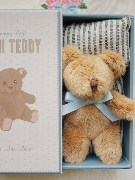 Milo little bear cuddly toy KONGES SLOJD brown 