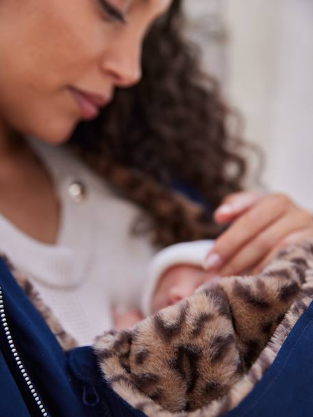 Fur-lined leopard print maternity and babywearing parka ENVIE DE FRAISE navy blue 