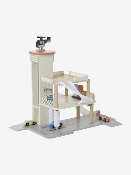 3-level garage with lift in FSC®100% wood white 