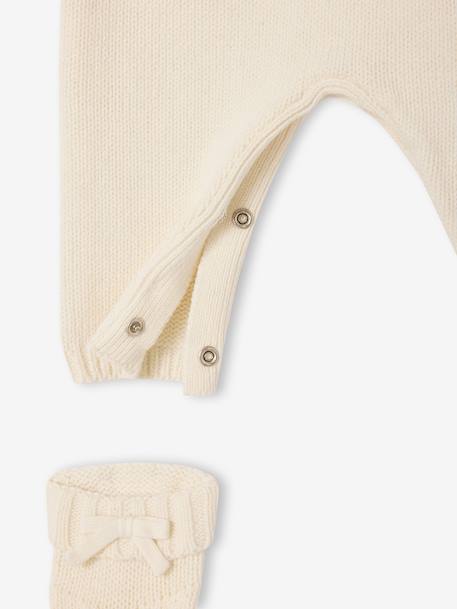 Knitted 2-Piece Christmas Set: Jumpsuit + Socks ecru 